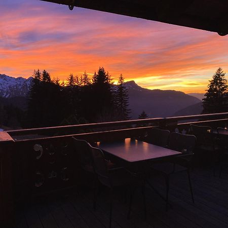 La Ferme Des Vonezins Hotel Thônes Buitenkant foto