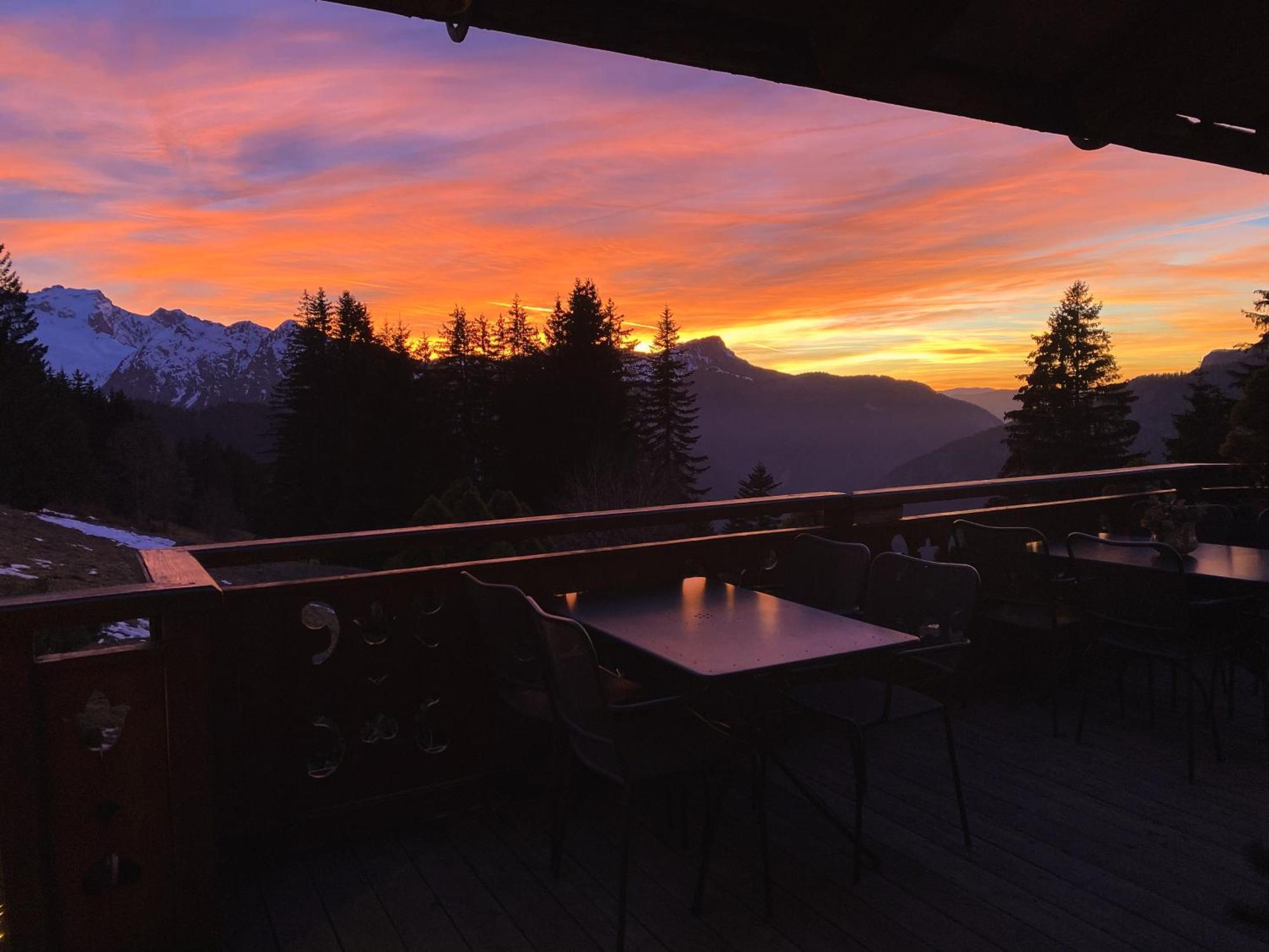 La Ferme Des Vonezins Hotel Thônes Buitenkant foto