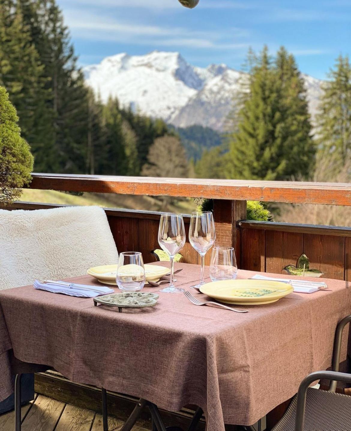 La Ferme Des Vonezins Hotel Thônes Buitenkant foto